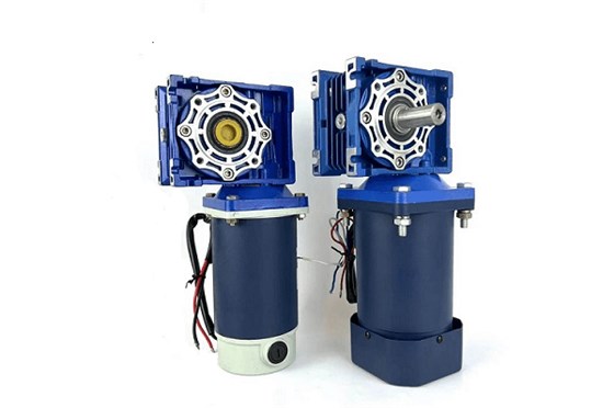 上海艾思捷蝸輪蝸桿減速機配直流電機一體.png 上海艾思捷蝸輪蝸桿減速機配直流電機一體.png