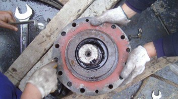 你有遇到過(guò)減速機(jī)漏油的問(wèn)題嗎？